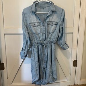 Size small, never worn. Does not fit.